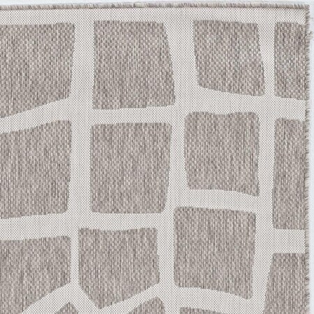 Palacedesigns 39 x 59 in. Ivory or Grey Polypropylene Rug PA3672943